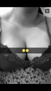 Snap coquin de fille ultra sexy du 34