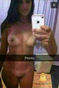 Snap coquin de fille ultra sexy du 79